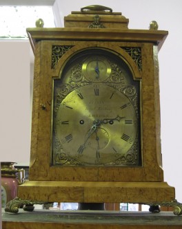 � 4960 ���� ����������